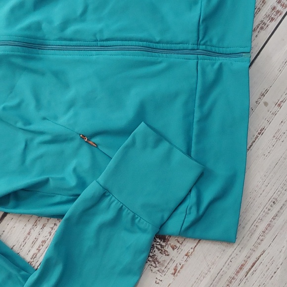 FILA ZIPPERED ACTIVE WEAR JACKET - Picture 2 of 9